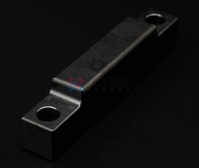 不同材質(zhì)的黑色陶瓷有些什么特點(diǎn)呢?(圖)