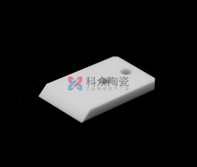 氧化鋯陶瓷加工的新型陶瓷零件優勢介紹(圖)
